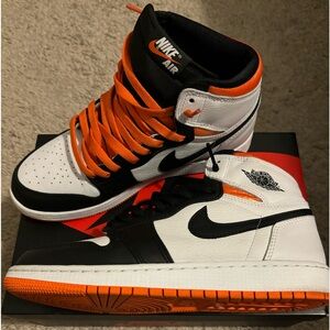 BRAND NEW KIDS JORDAN 1 ELECTRO ORANGE SZ 7Y